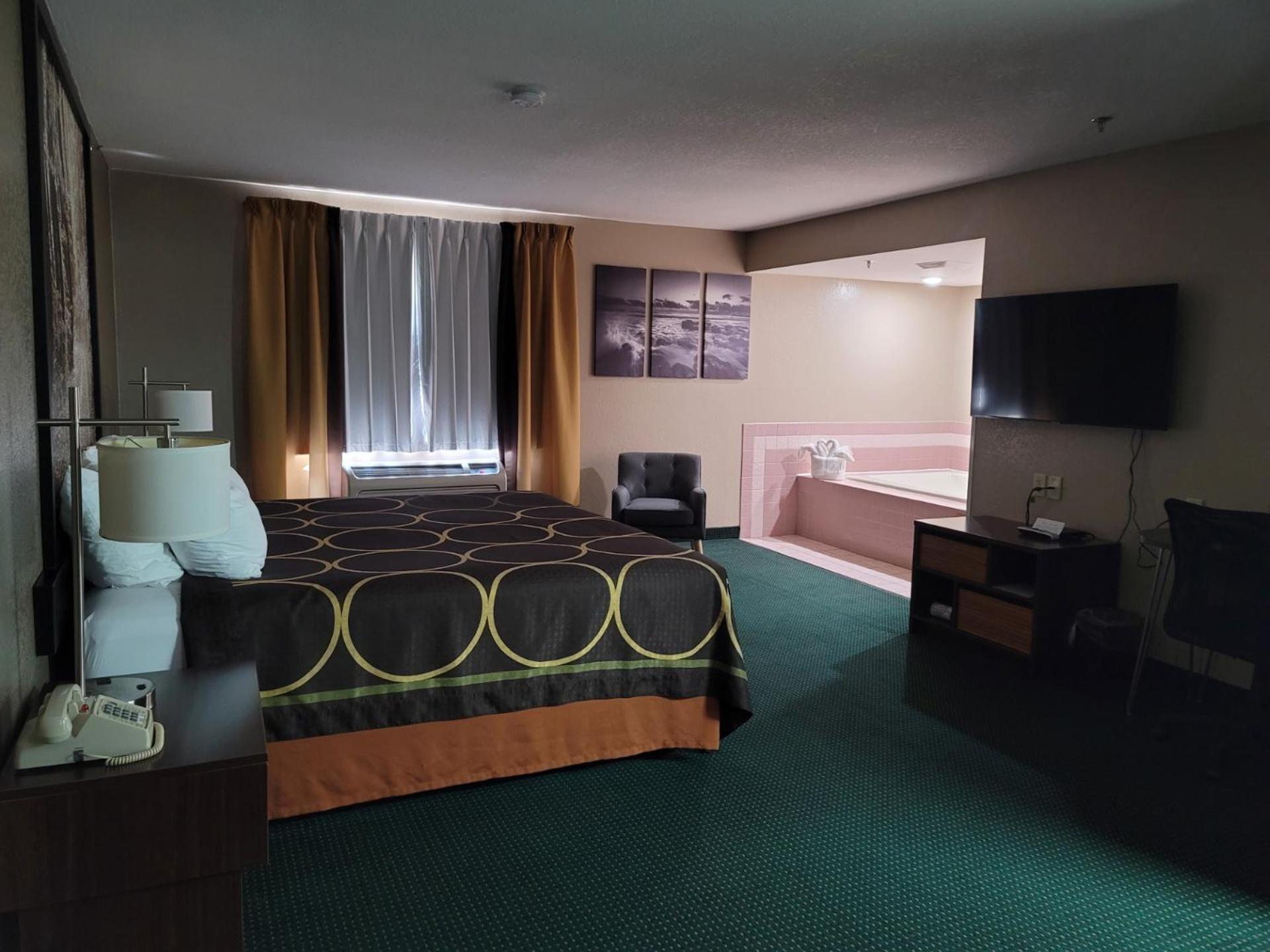 Super 8 By Wyndham Ionia Mi Ξενοδοχείο Εξωτερικό φωτογραφία